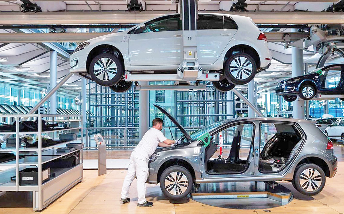Industria automotriz acelera en fábricas inteligentes
