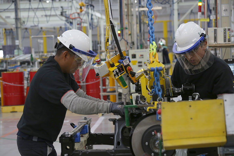 Toyota de México reajusta su objetivo anual en el país 