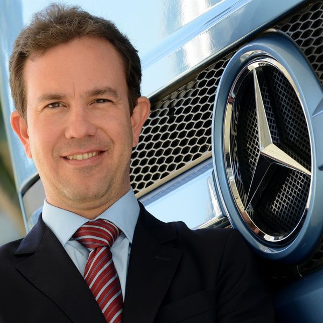 Daimler Trucks North America anuncia nuevo dirección en planta Santiago