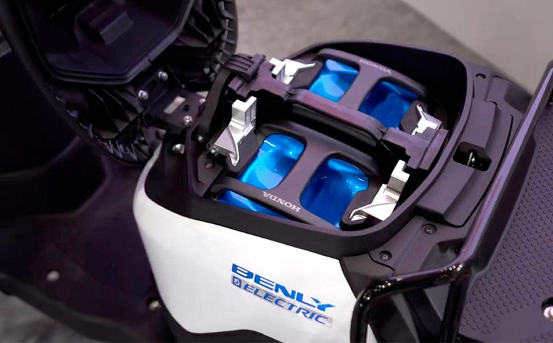 Honda crear acuerdo para estandarizar las baterías intercambiables para motocicletas eléctricas