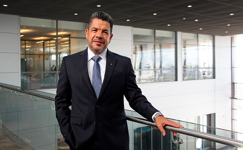 Víctor Puente, director de recursos humanos de BMW Group Planta San Luis Potosí