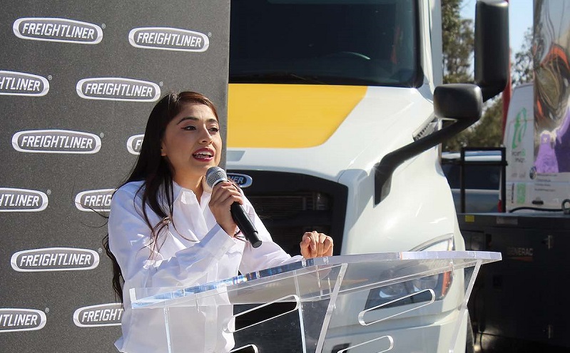Busca la AMO Tijuana acercar a más mujeres al sector transporte de carga