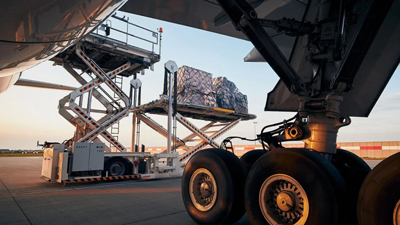 El transporte aéreo aporta agilidad a la cadena de suministro global: Maersk