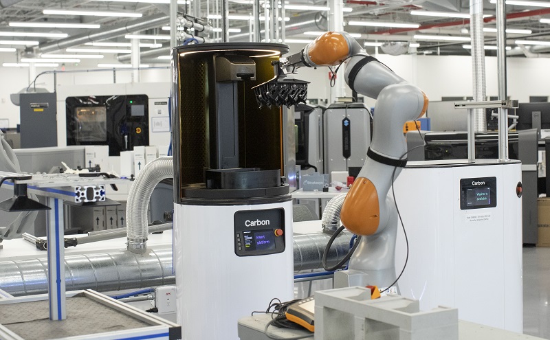 Ford opera impresoras 3D de manera autónoma para aumentar eficiencia y reducir costos