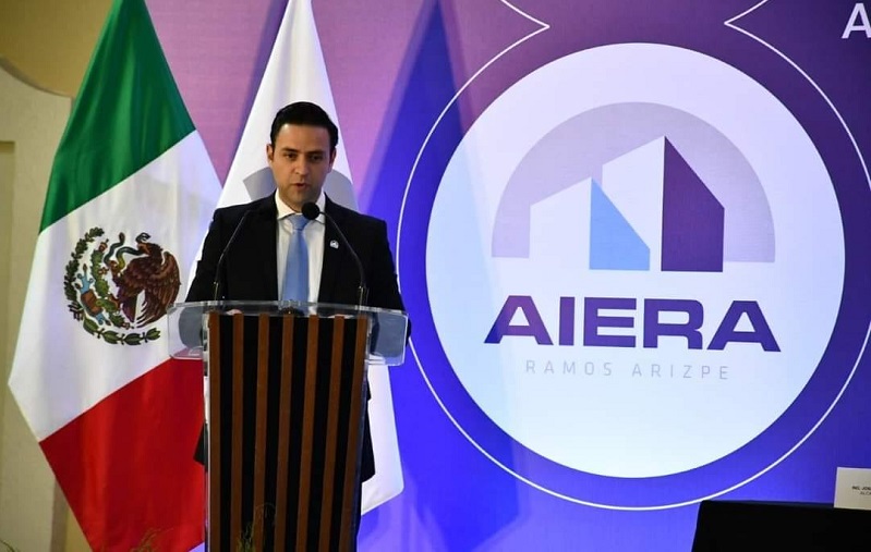 Toma protesta Sergio Aguilar como nuevo presidente de AIERA en Coahuila