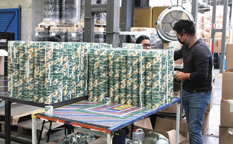 El sitio queretano cuenta con una capacidad para producir hasta 300,000 cajas de cintas adhesivas por año