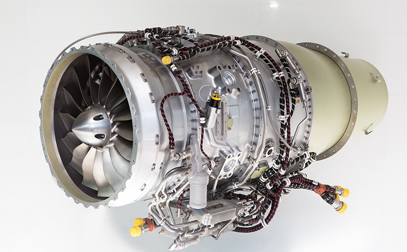 GE Honda Aero Engines concluye prueba del Motor HF120 que utiliza combustible de aviación sostenible
