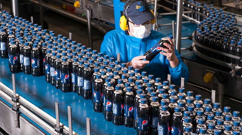 PepsiCo eliminará más de 200,000 millones de botellas de plástico para 2030