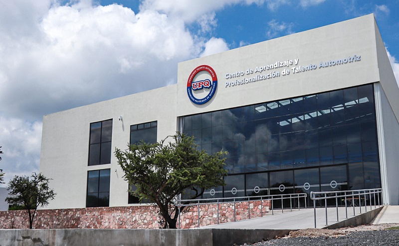 Universidad Politécnica de Querétaro alista laboratorio de electromovilidad para el sector automotriz