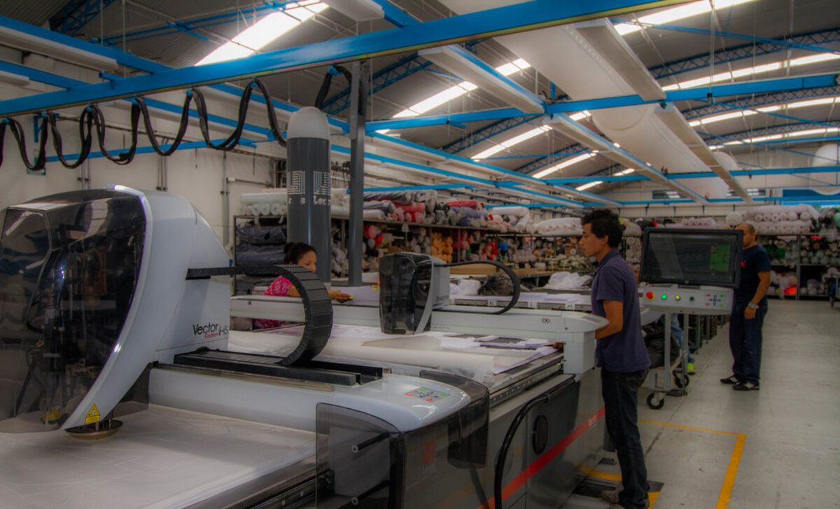 Lidera Grupo Martex en inversión de tecnología para la industria textil en México