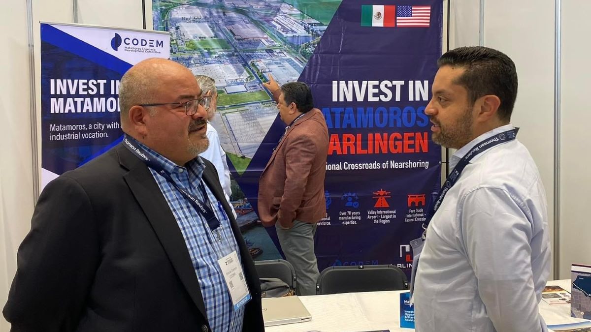 Desarrollo económico de Harlingen, Texas presenta ventajas competitivas en Cumbre internacional de la Industria Automotriz