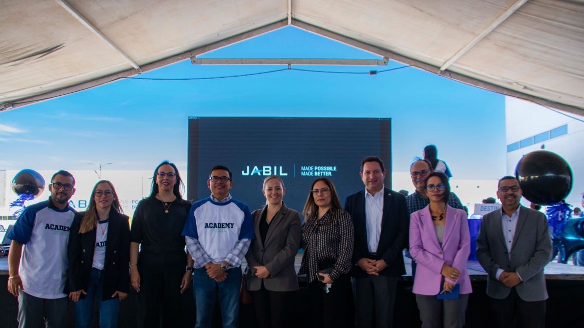 Jabil impulsa incorporación de estudiantes a la industria en Chihuahua