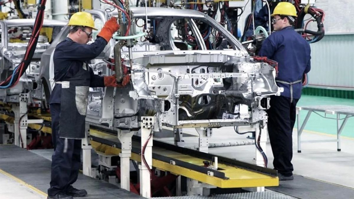 México continúa su tendencia histórica de producción de autopartes: INA