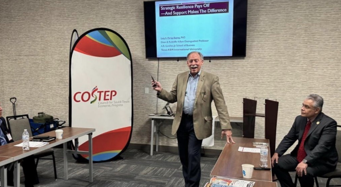 Dale Fowler de AEP Texas.