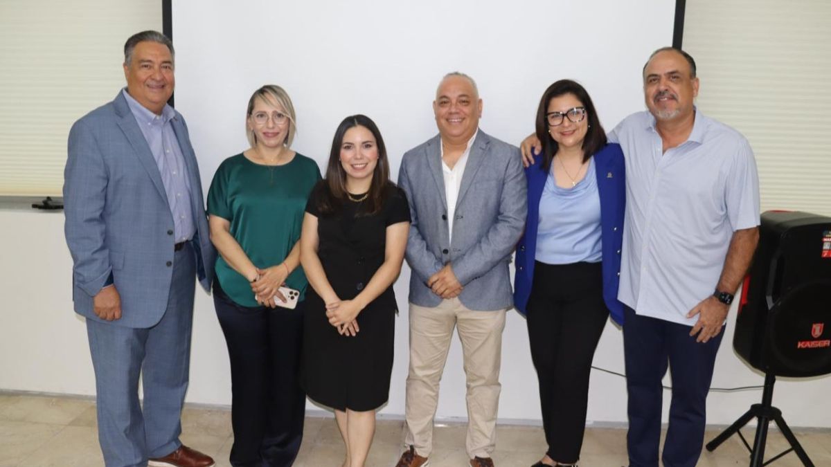 Adam González, CEO de COSTEP; Anayancy Ulloa, Consultora de Publicidad, Ingrid Ulloa, Desarrollo Industrial en CIL; Jeffrey Salcedo, Gerente de Desarrollo Comercial en Edinburg EDC; Dulce Oliveros, Directora de COPARMEX; Sergio Gracia, CEO de México Industry.