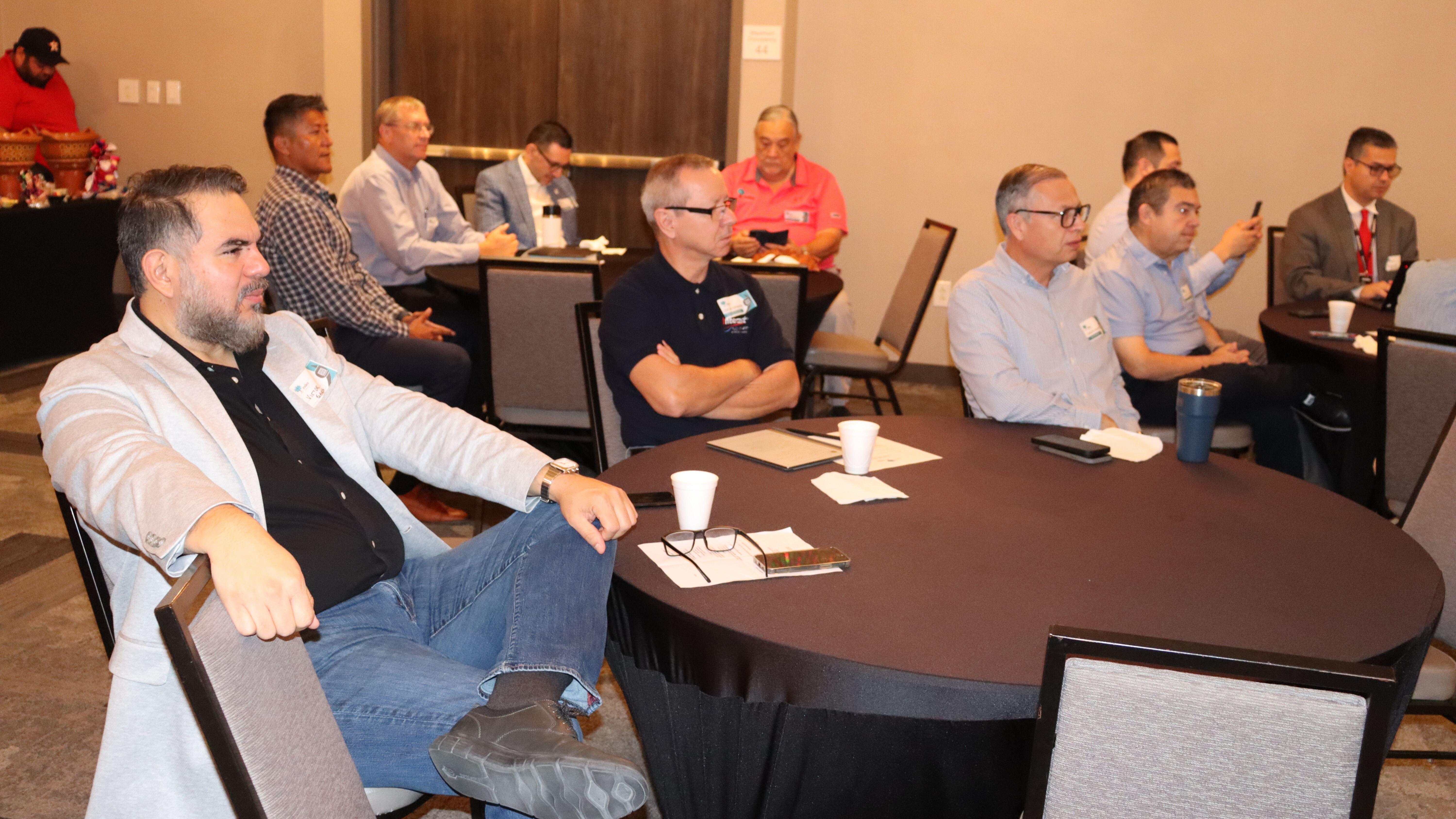 Asistentes a la reunión mensual de INDEX Reynosa