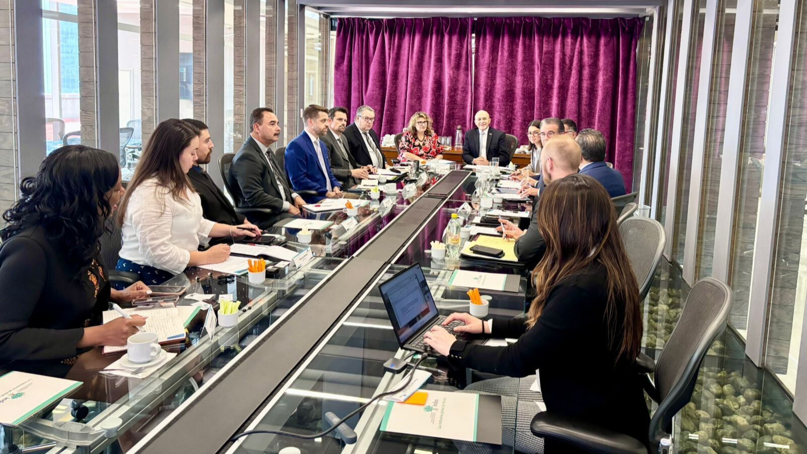 Reunión estratégica entre INDEX Nacional y CBP.