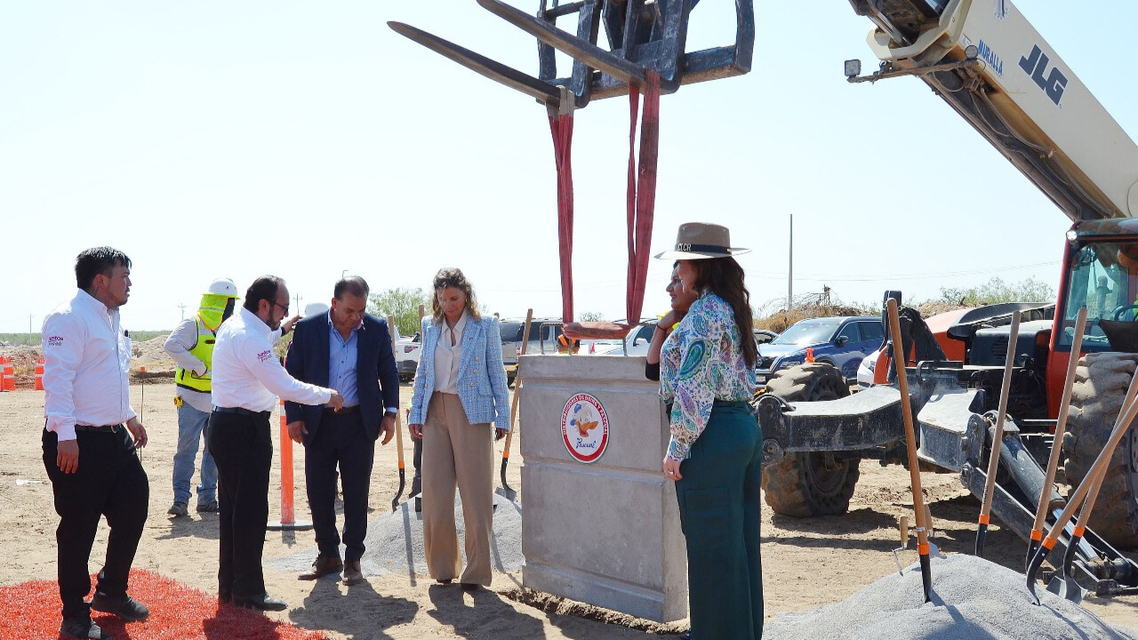 Boing y Cooperativa Pascual colocan primera piedra en Parque Industrial Oradel