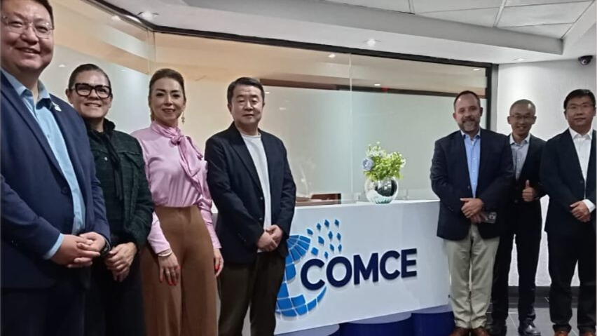 Representantes de COMCE y ejecutivos de empresas chinas durante la reunión bilateral para impulsar inversiones en acero y logística.