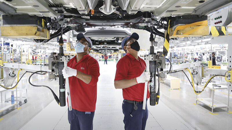 Inversiones superiores a 700 mdd en movilidad eléctrica consolidan a la entidad como referente industrial de Norteamérica.