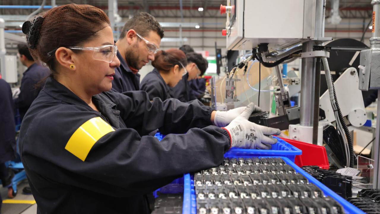 En la zona metropolitana, el sector logístico representó el 69% de las transacciones del segundo trimestre, mientras que el e-commerce aportó el 31 por ciento.