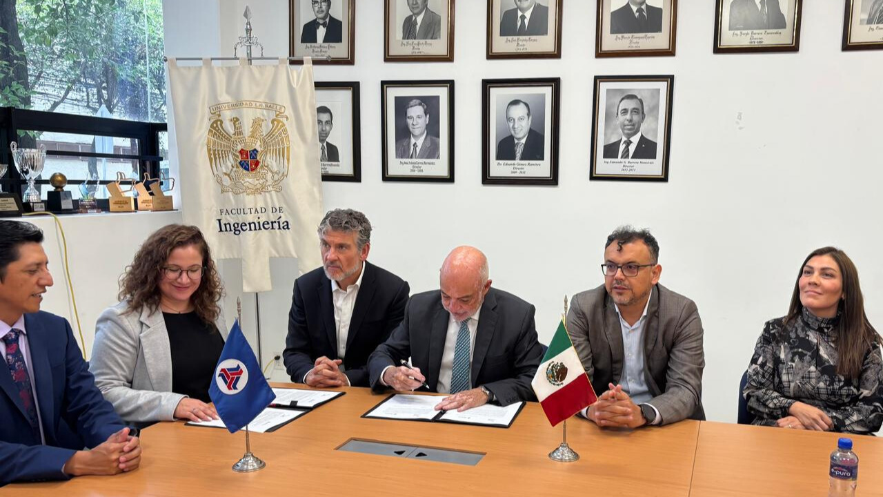 IQSEC refuerza su compromiso de fomentar la concientización sobre los riesgos cibernéticos y de contribuir activamente a la construcción de un país más seguro y ciberresiliente.