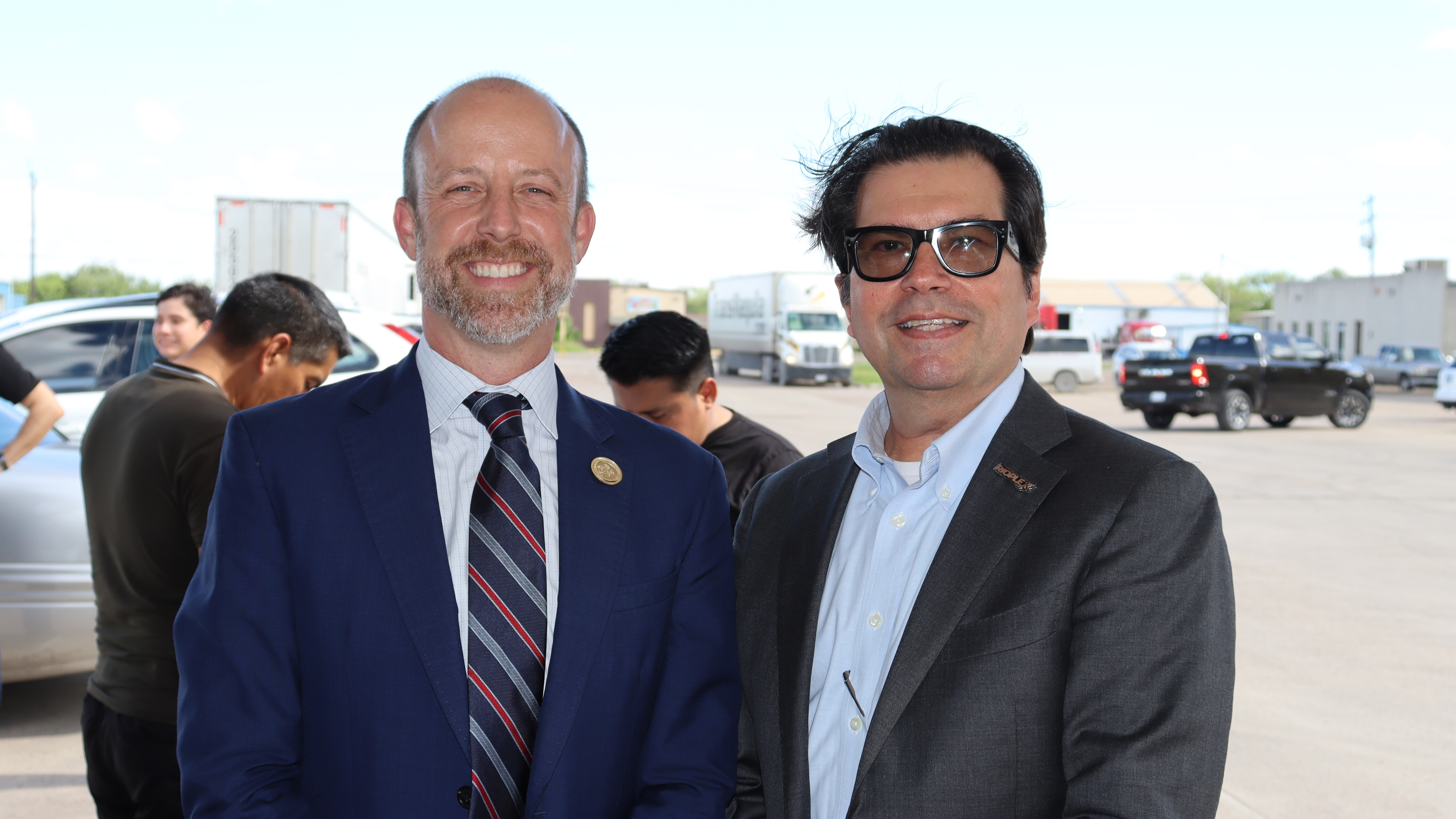 John Cowen, mayor de Brownsville, y Martín Anzaldúa, director de Grupo Río San Juan.