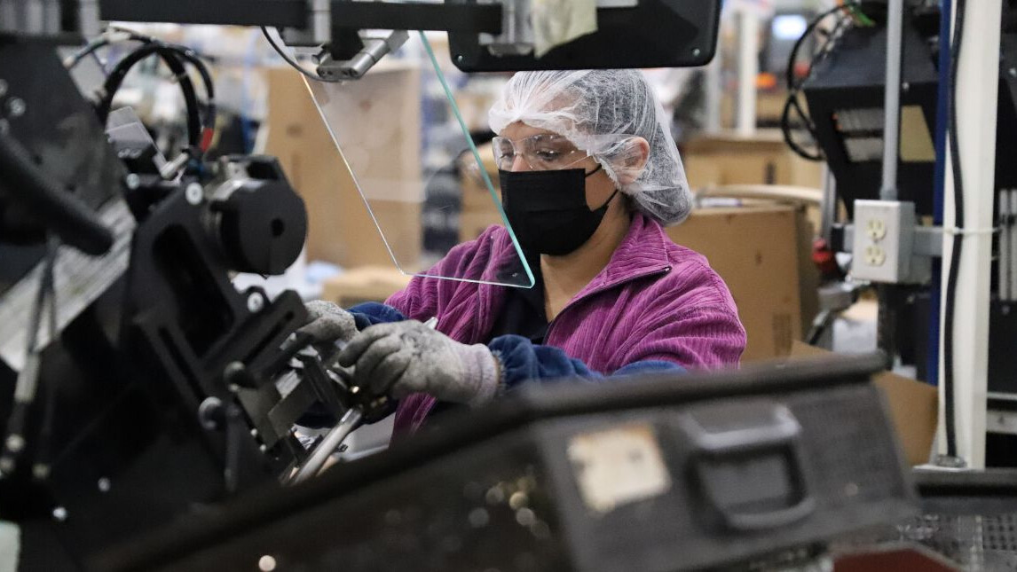 En julio, Nuevo León generó 3,174 nuevos empleos directos, pese a la caída nacional en este indicador.