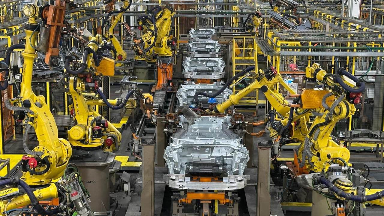 Durante agosto de 2025, la producción de vehículos ligeros en México alcanzó 349,856 unidades.