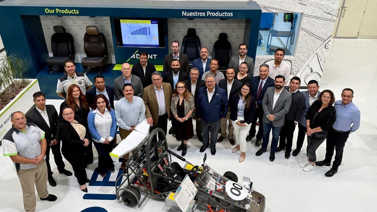 Adient abre sus puertas a industriales del Clúster Automotriz Metropolitano