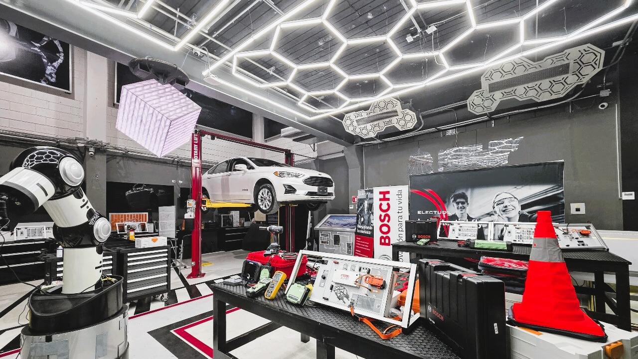 Bosch apuesta por la profesionalización del taller mexicano ante el auge de la electromovilidad
