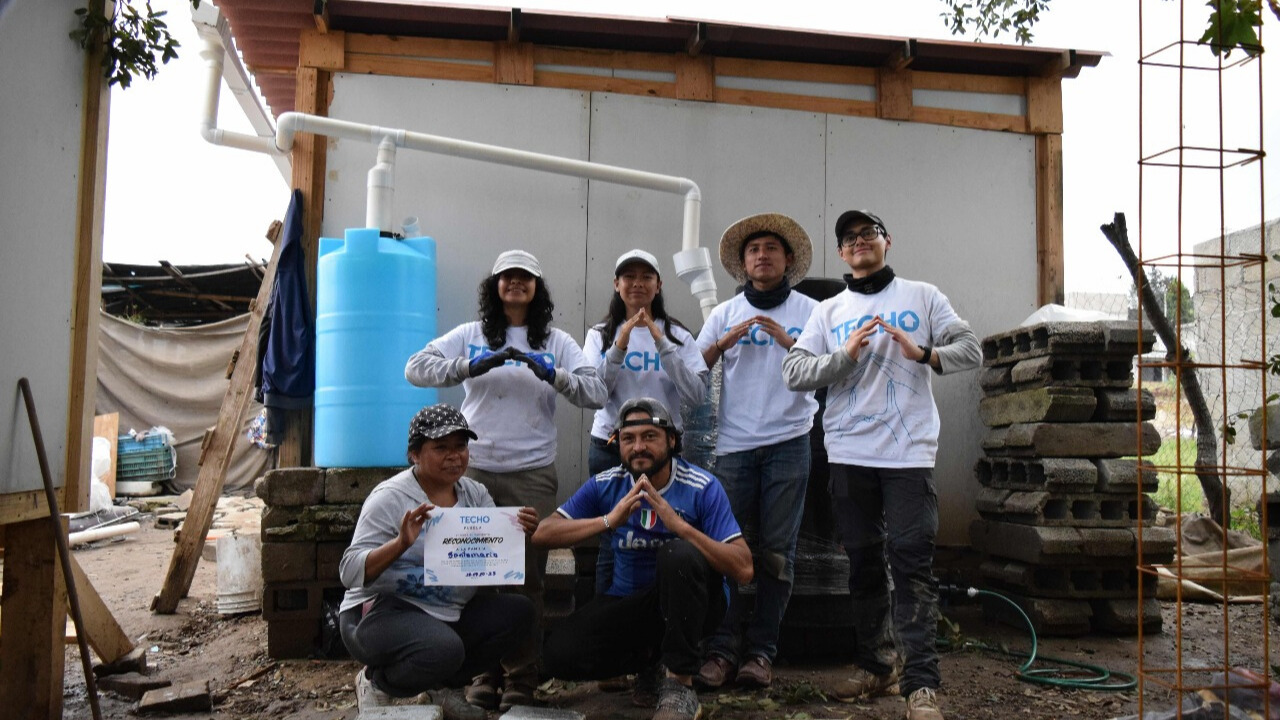 Schaeffler y TECHO construyen sistemas de captación de lluvia en Puebla