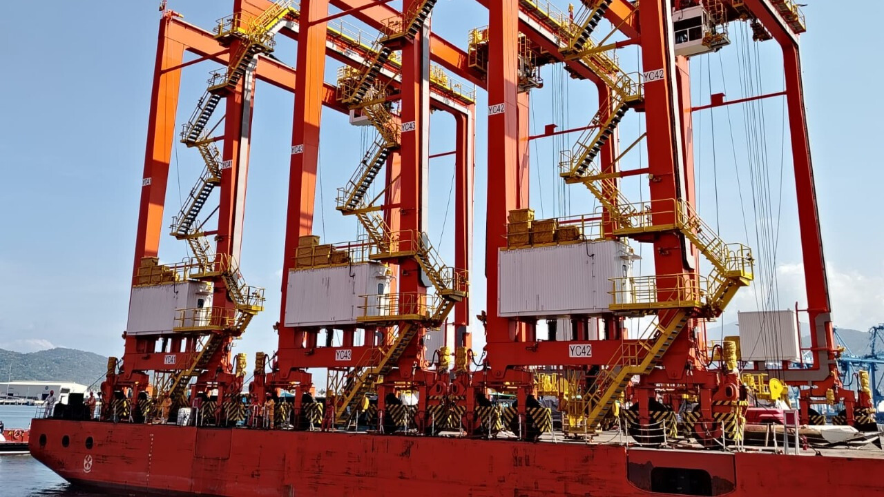 Contecon Manzanillo incorporó nuevas grúas híbridas para fortalecer capacidad operativa