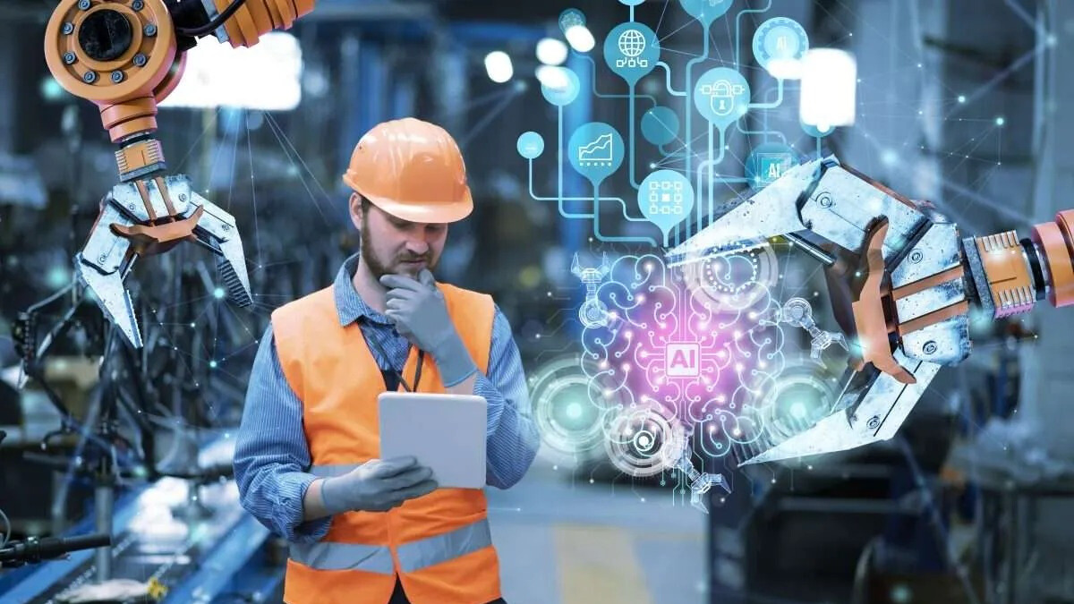 México mantiene liderazgo manufacturero con retos en digitalización y formación de personal