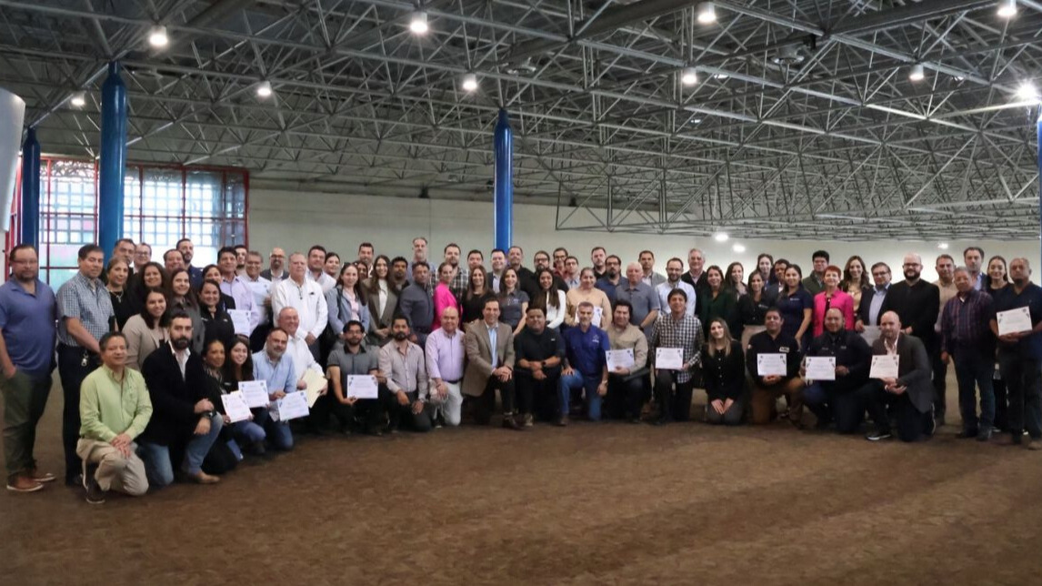 Nuevo León fortalece su industria: 98 PyMEs se gradúan del Taller ESG de CAINTRA