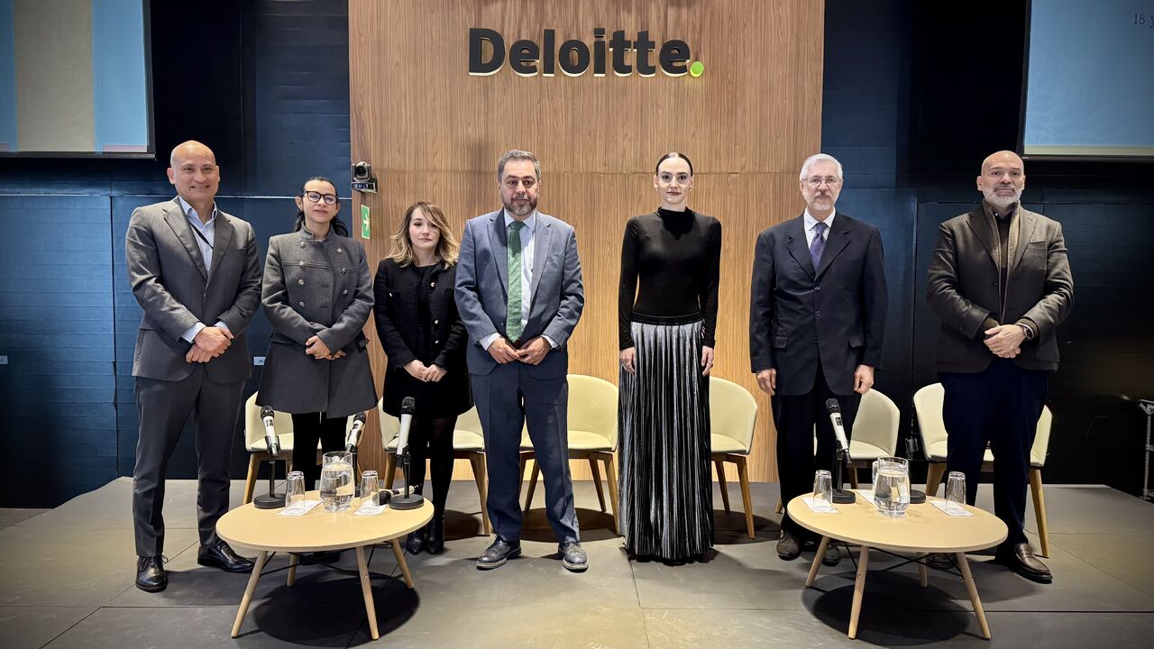 Deloitte lidera el diálogo empresarial en el Encuentro Nacional de Polos de Desarrollo