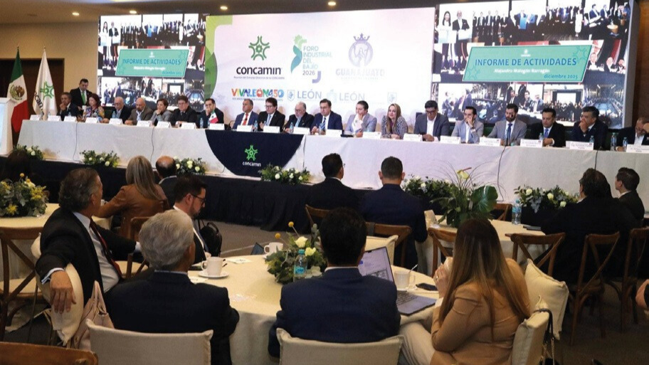 Vinculación entre el sector industrial y actores públicos para una agenda económica compartida.