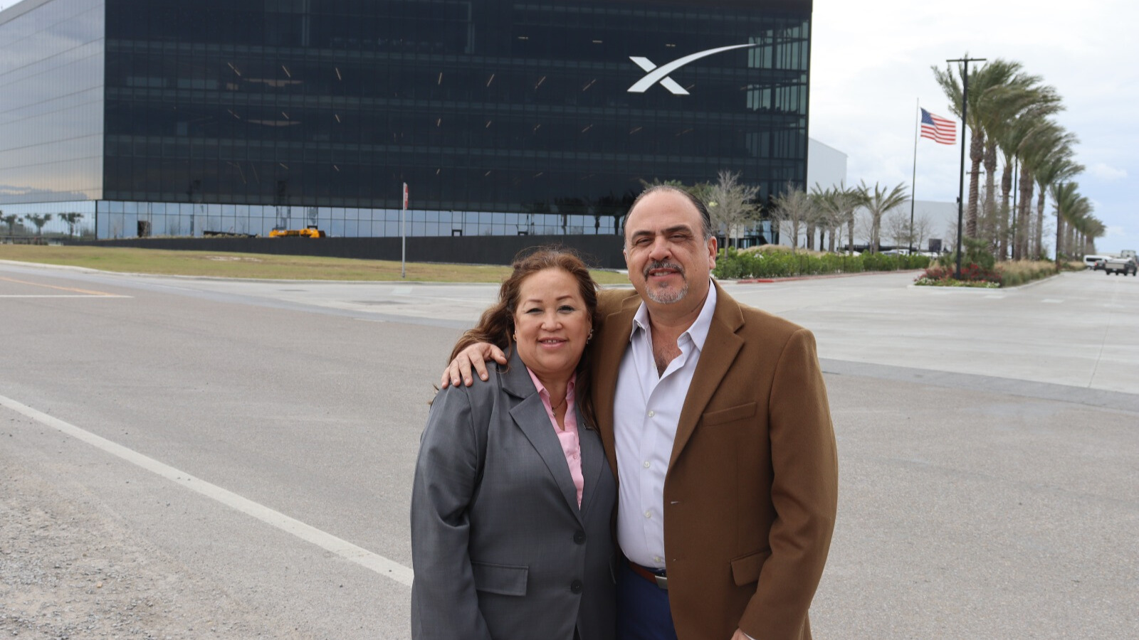 Mónica Mendoza, Presidenta de GIRAA y Sergio Gracia, Presidente de México Industry.