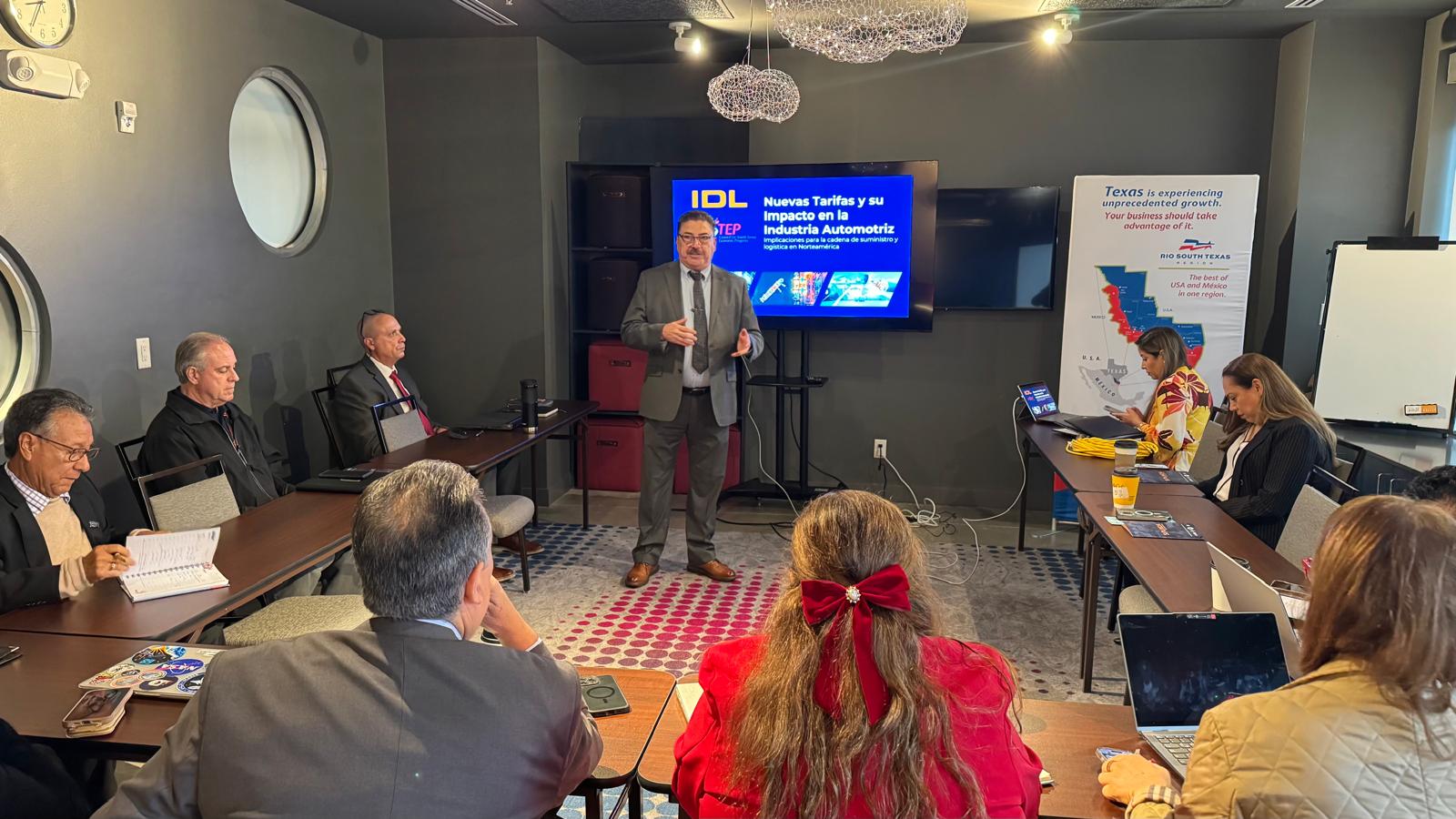 En el segundo día de actividades sostuvieron reuniones con representantes de los EDC´s de la región, así como especialistas en temas legales y logísticos.