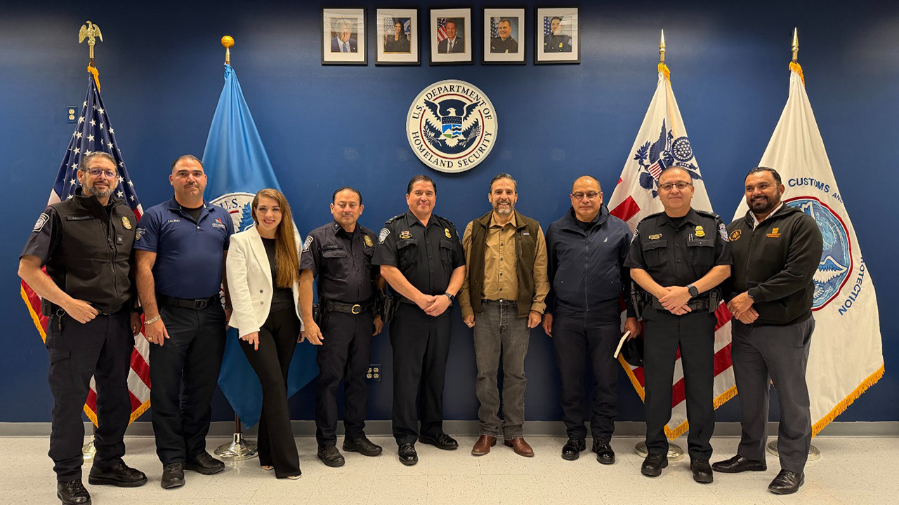 Nuevo León refuerza Puerto Colombia–Laredo como cruce clave para 2026