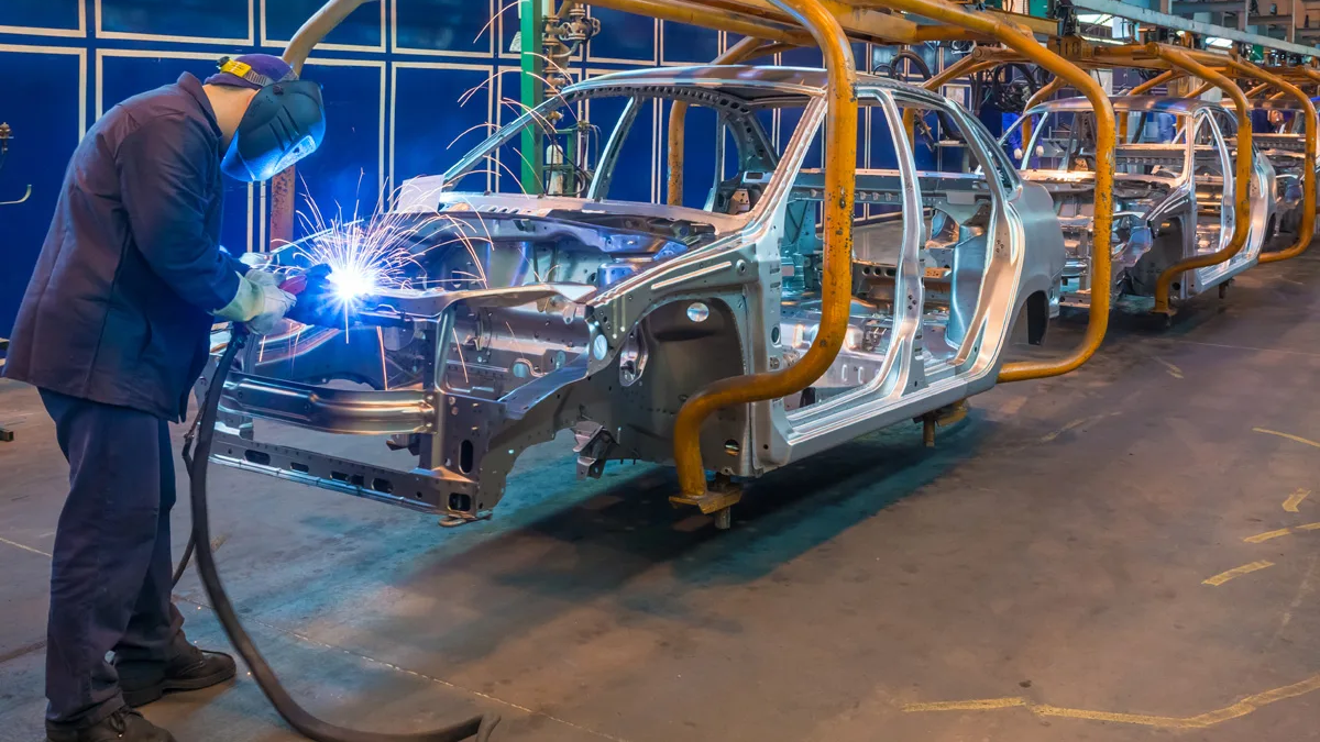 Producción de autopartes en México crece 140% desde 2010: INA