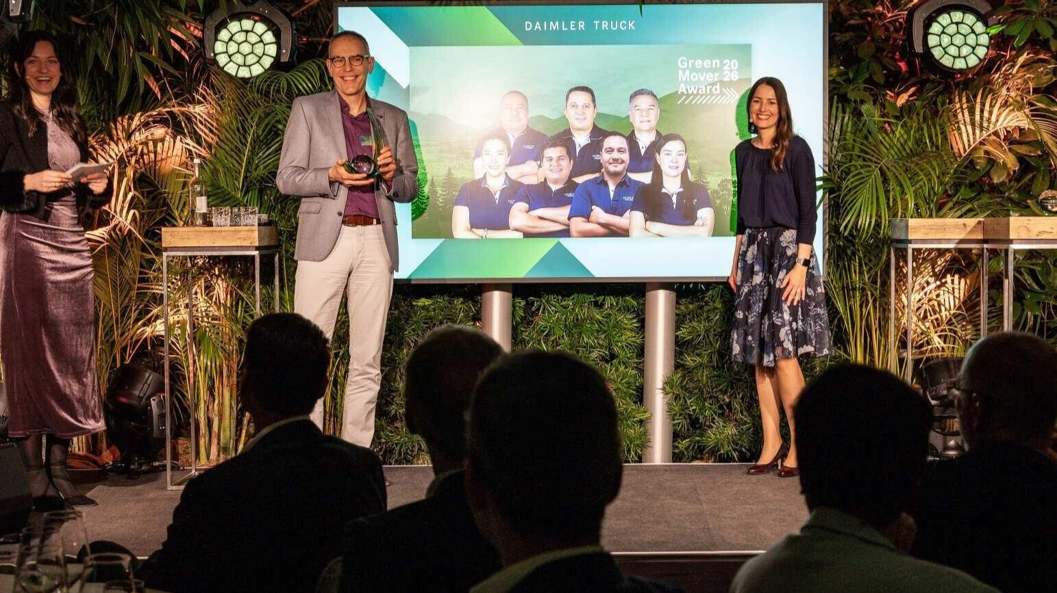 Daimler Truck Saltillo: Planta mexicana premiada a nivel global por sostenibilidad e innovación