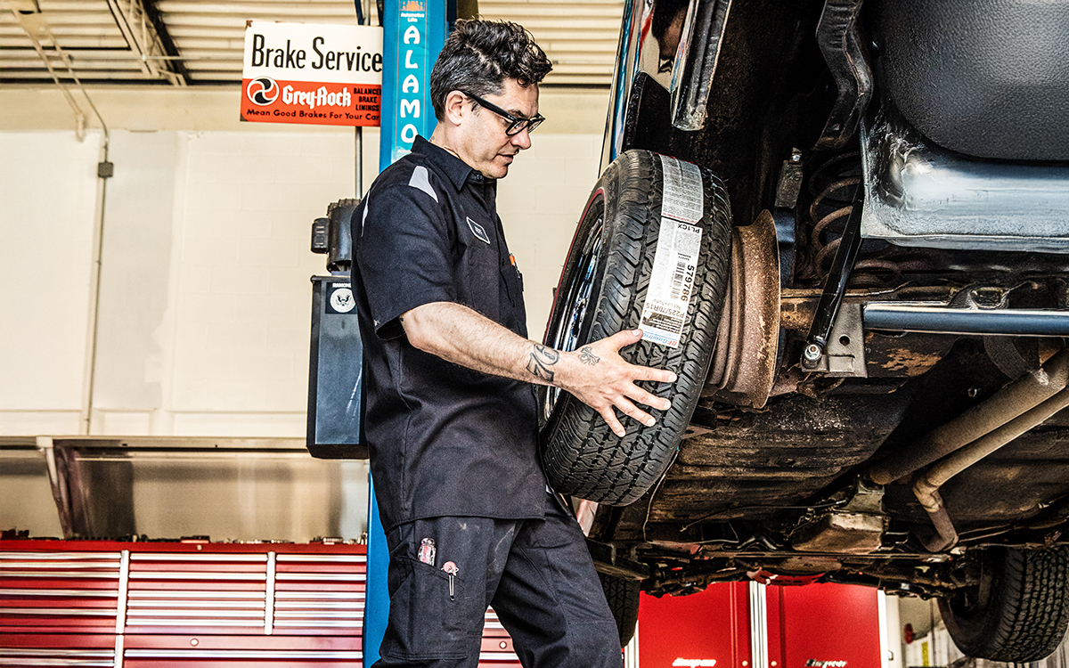 El uniforme: herramienta vital en la ingeniería industrial y el control visual