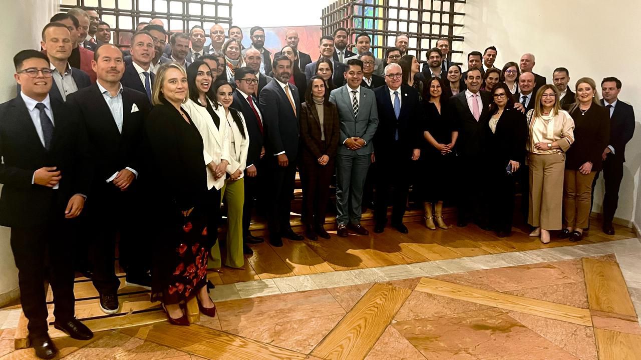 Francisco Martínez asume la presidencia de la Cámara Suizo Mexicana para el periodo 2026-2027