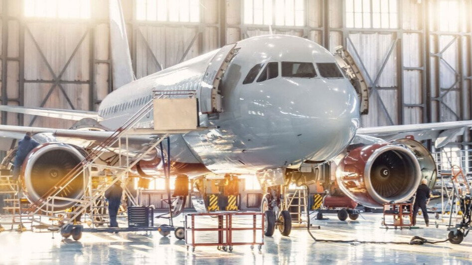 Hughes impulsa la modernización de la aviación mexicana con conectividad en vuelo avanzada