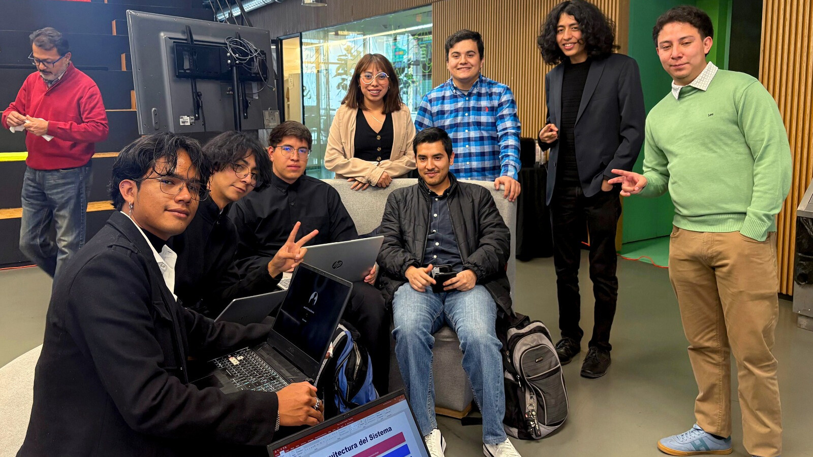 Querétaro fortalece talento en Inteligencia Artificial con alianza UTC–NTechnology