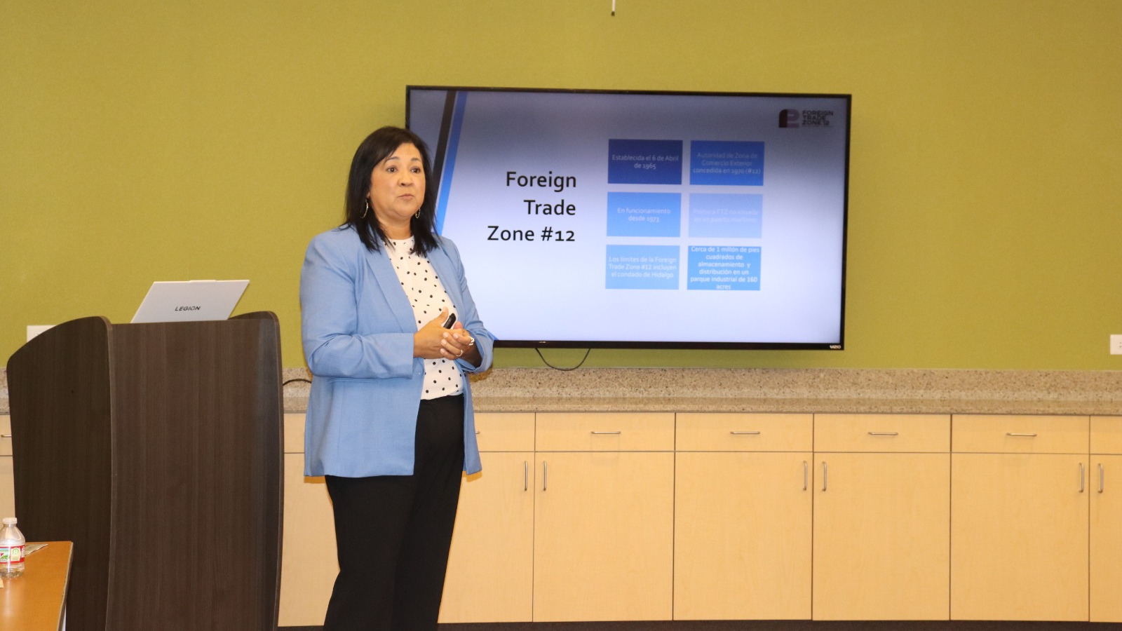 Sandra Barbosa, Vicepresidenta de la Foreign Trade Zone #12.
