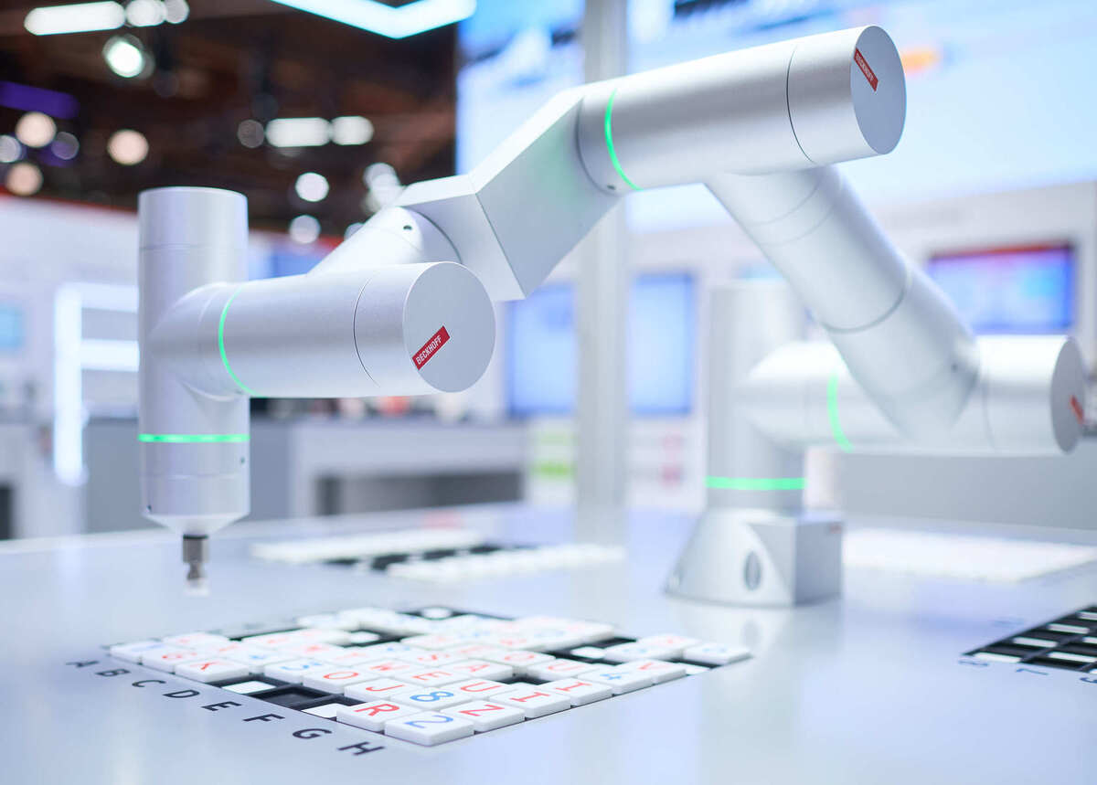 Automatización de nueva generación controlada con lenguaje natural