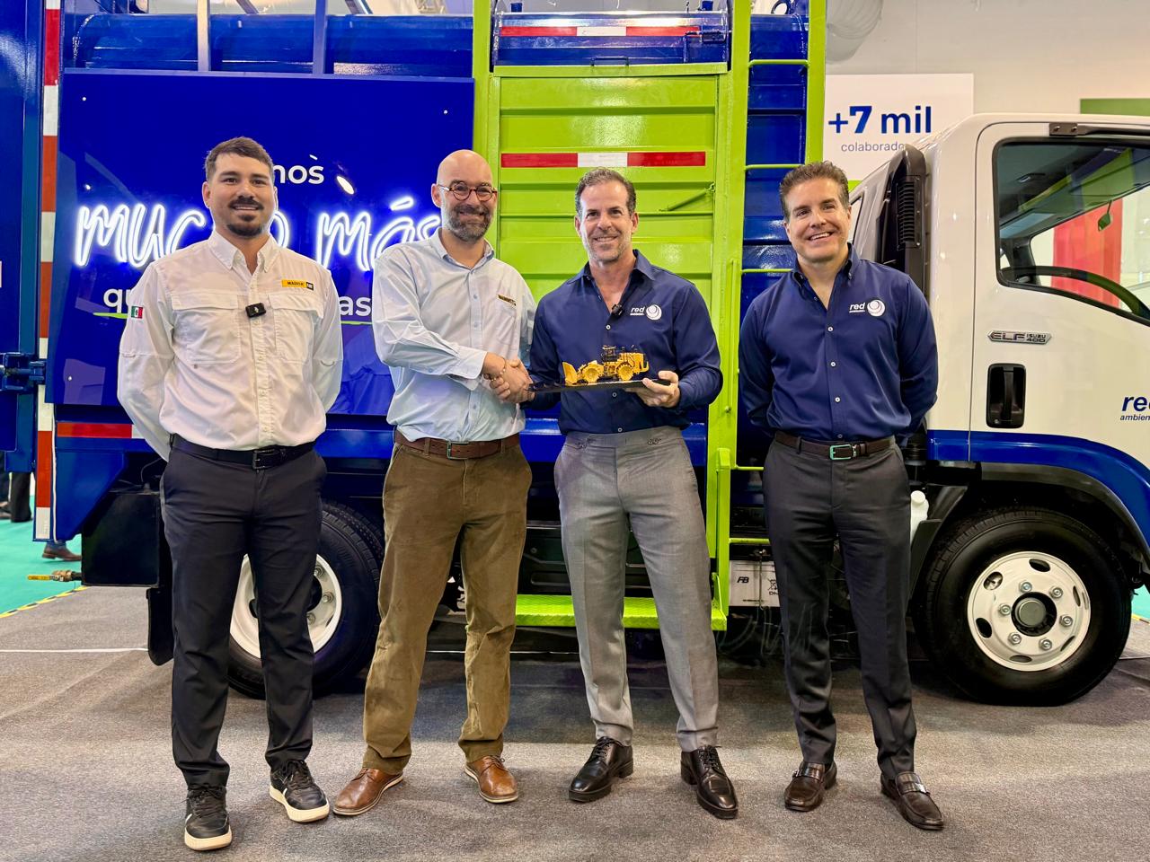 Red Ambiental recibe reconocimiento de Madisa por 28 años de colaboración durante Residuos Expo 2026