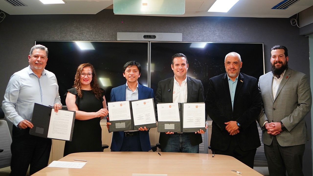 La Subsecretaría de Desarrollo Económico y la Alianza México Ciberseguro establecieron un acuerdo de colaboración.